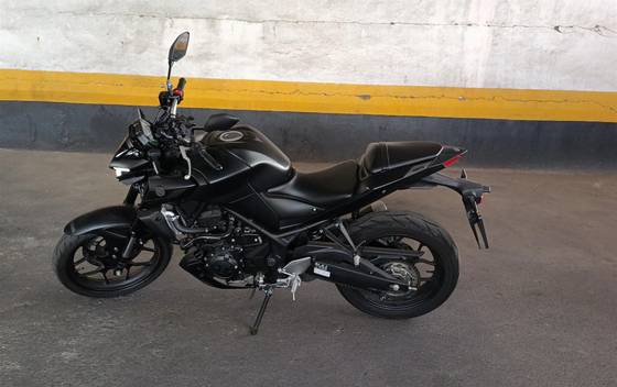 YAMAHA MT-03 ABS YAMAHA MT-03 ABS